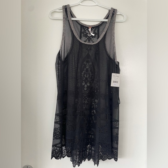 Free People - Black Lace Coverup  NWT - Picture 1 of 3
